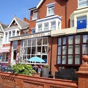 kings-court.hotelsin-chester.com/